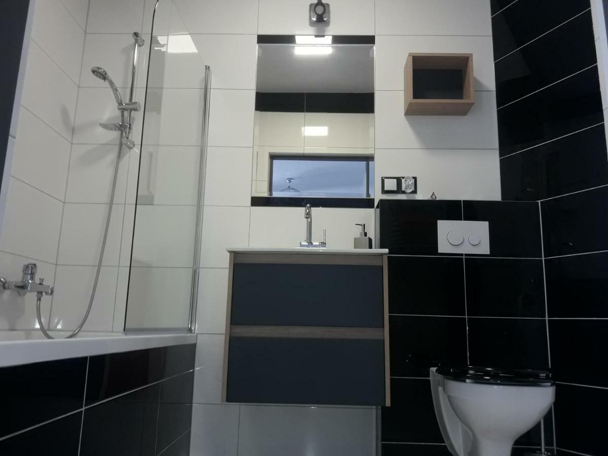 Apartament Szczesliwy Ustrzyki Dolne Exterior photo